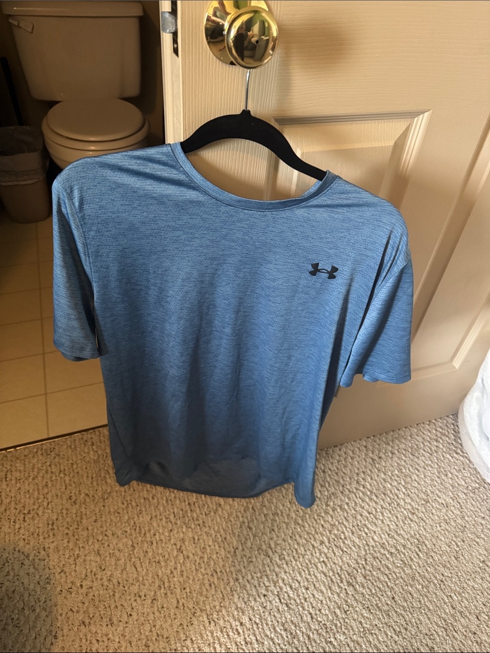 Under Armour Men’s Heathered Light Blue Short Sleeve Performance Tee